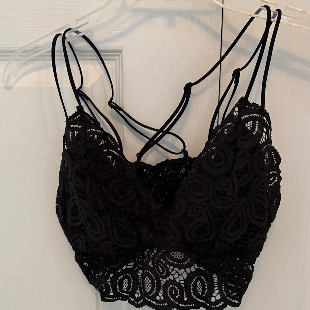 PINK Victoria's Secret Black Lace Bralette